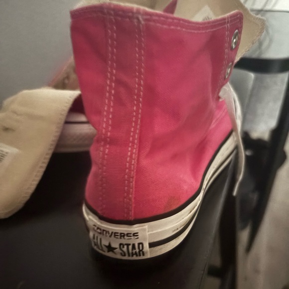 Converse Pink High-Top Sneakers Classic - Picture 1 of 5